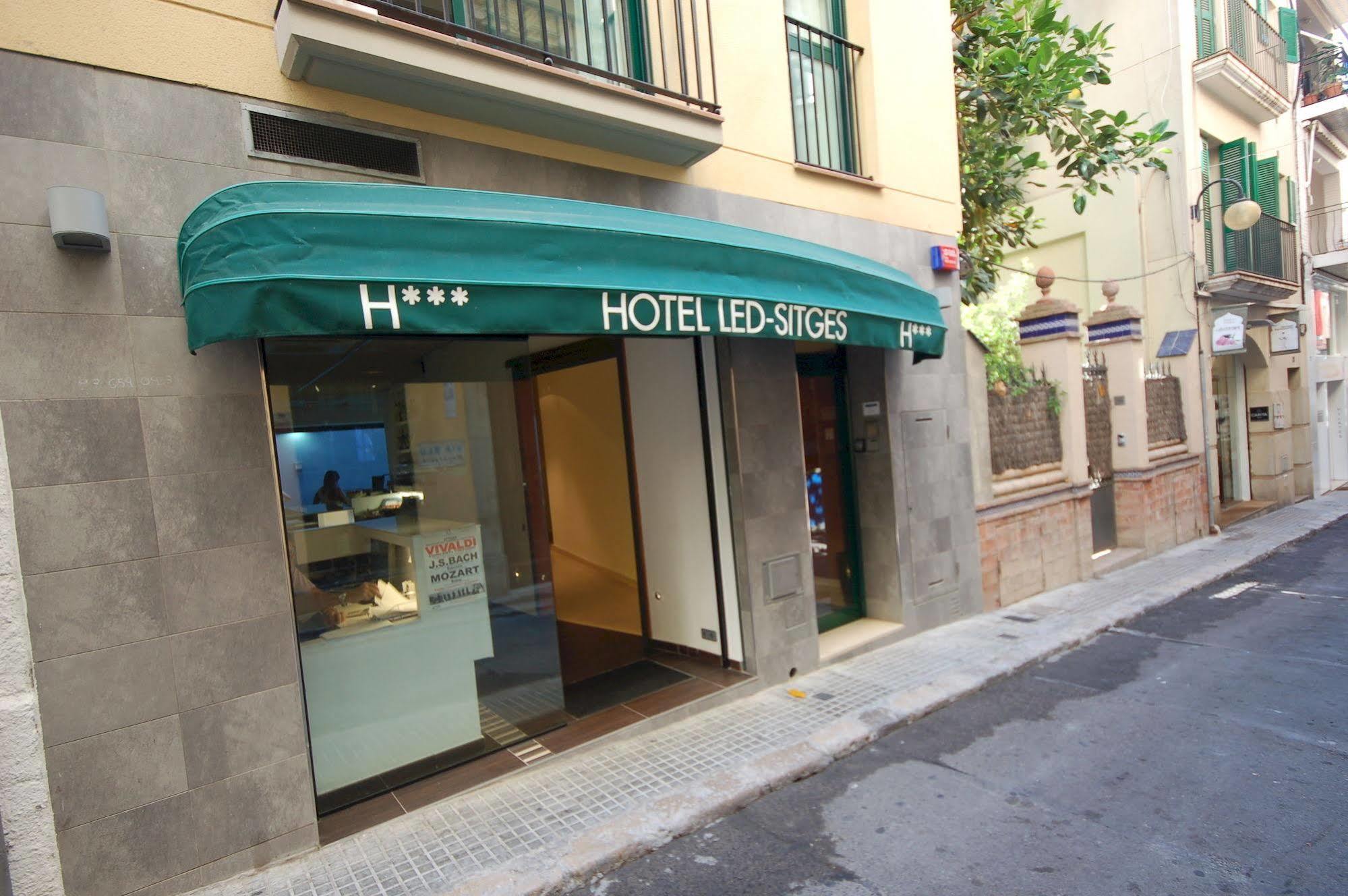 Hotel Led Sitges Buitenkant foto